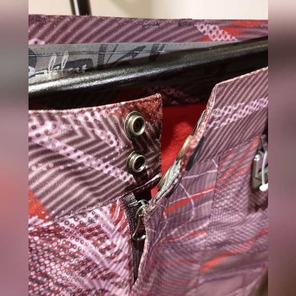 Small Oakley Snow Pants Regular Fit - Picture 7 of 11